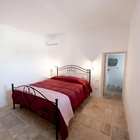 Il Trullo Di Galu' - Pool & Garden